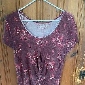 Mudd Women's Floral Top - Purple